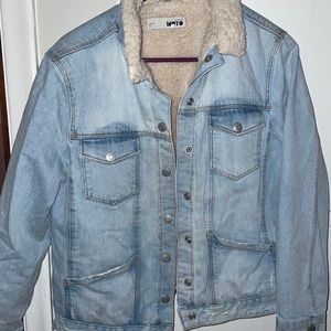TOPSHOP Moto Jean jacket with fur. Size 8.